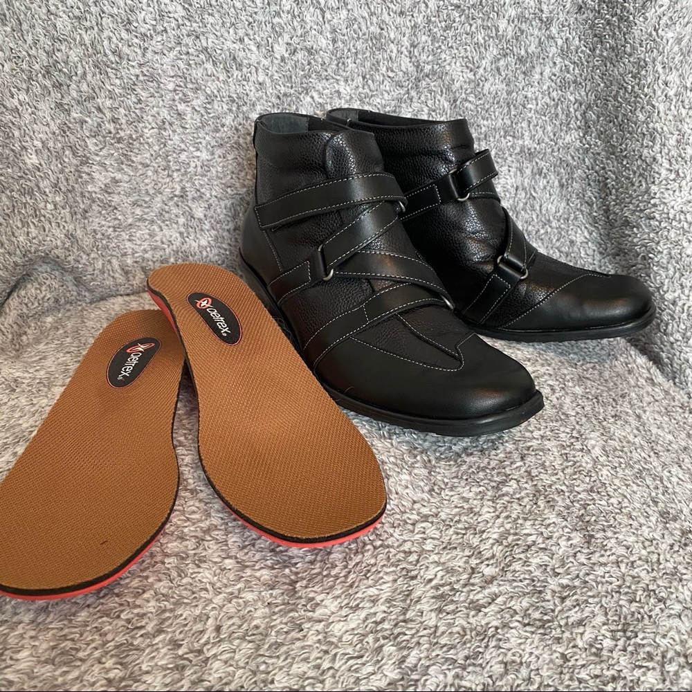 Spring Step Allegra Ankle Bootie Size 38 - Black
